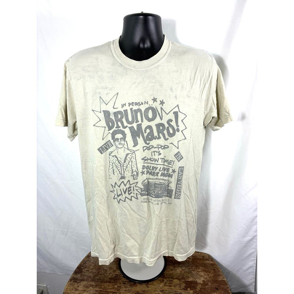 Bruno Mars Las Vegas Live Graphic Tee Medium